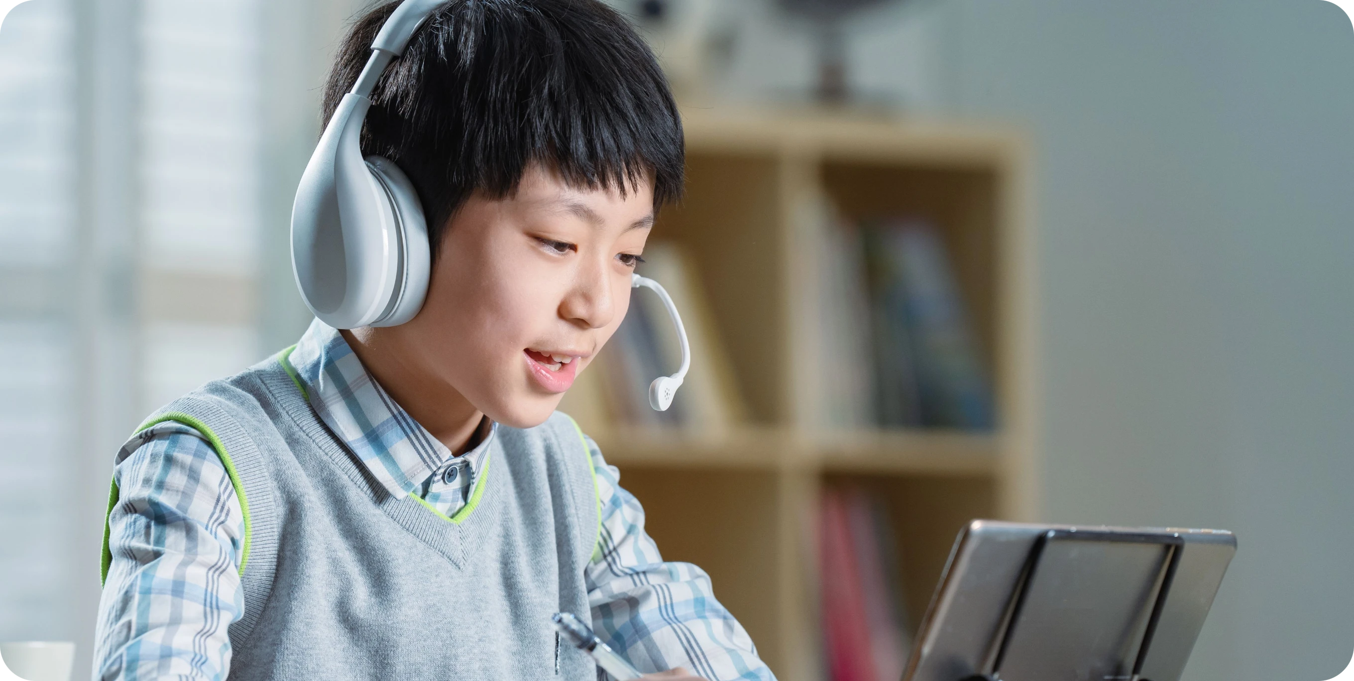 Online learning scenario